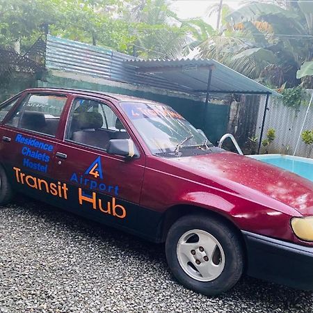 A4 Hostel Colombo Airport - Eco Lodge - Free Pickup & Drop Katunayaka Bagian luar foto